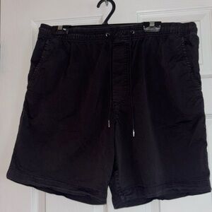 American Eagle black drawstring shorts Side pockets size L 36” waist 7” inseam.